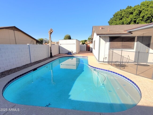 Photo - 2129 W Tyson St