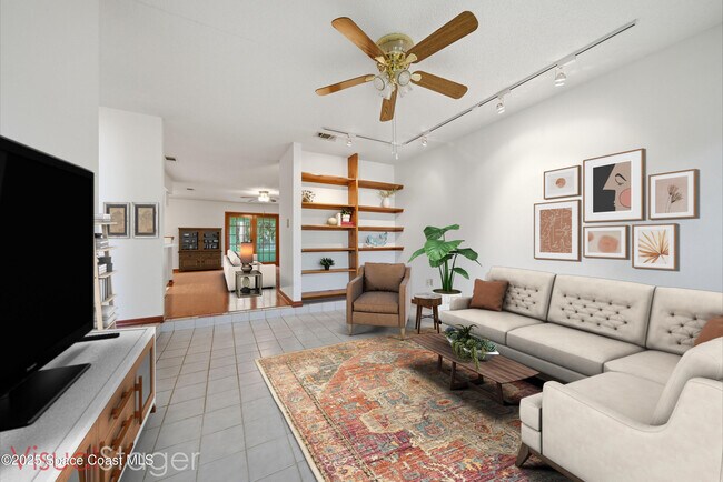 Photo - 2108 Rosewood Dr