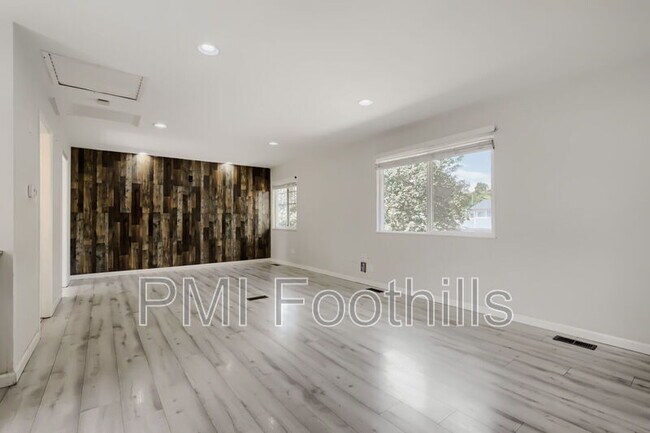 Photo - 12996 E Florida Dr