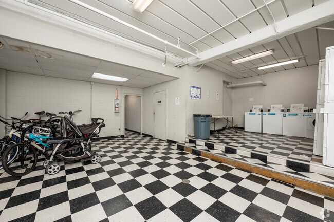 Laundry/Storage Room