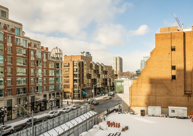 Building Photo - 161 Cumberland St Unit ID1345936P