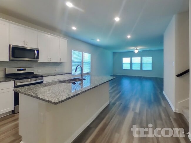 117 Lisa Ln