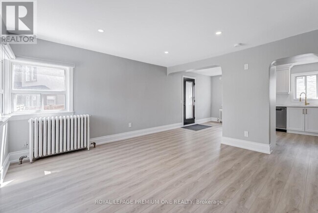 Photo - 79 Twenty Fifth St