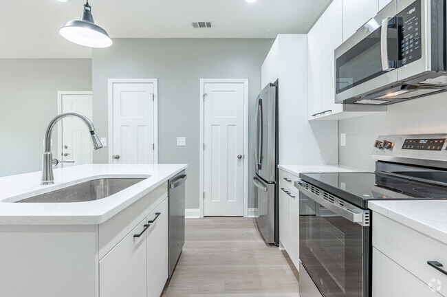 The Magnolia 2BR, 2BA - 1,055SF - Kitchen - Havenbloom Residences