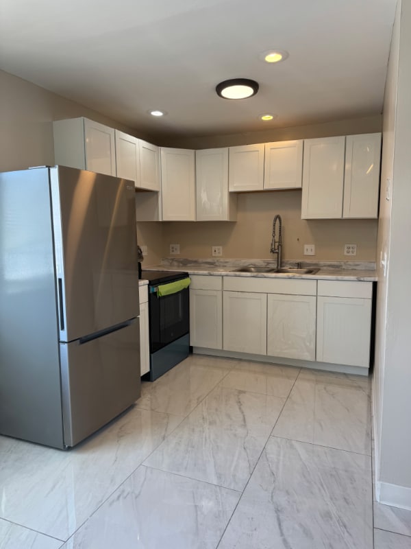 Photo - 5143 Colerain Ave