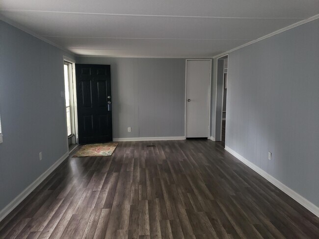 Photo - 1655 Jersey Dr