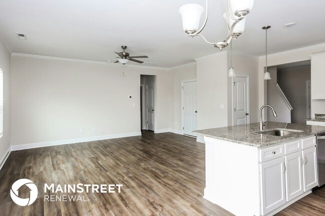 Photo - 2136 Moselle Dr