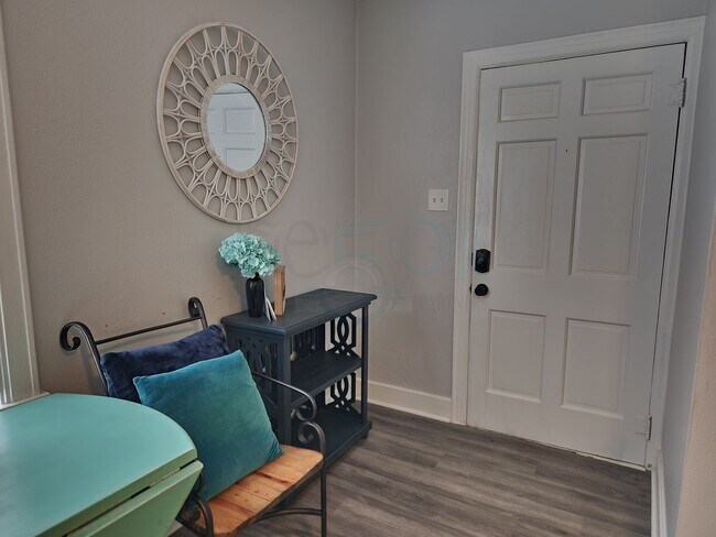 Photo - Cozy Apartment located near UAMS! Unit 4