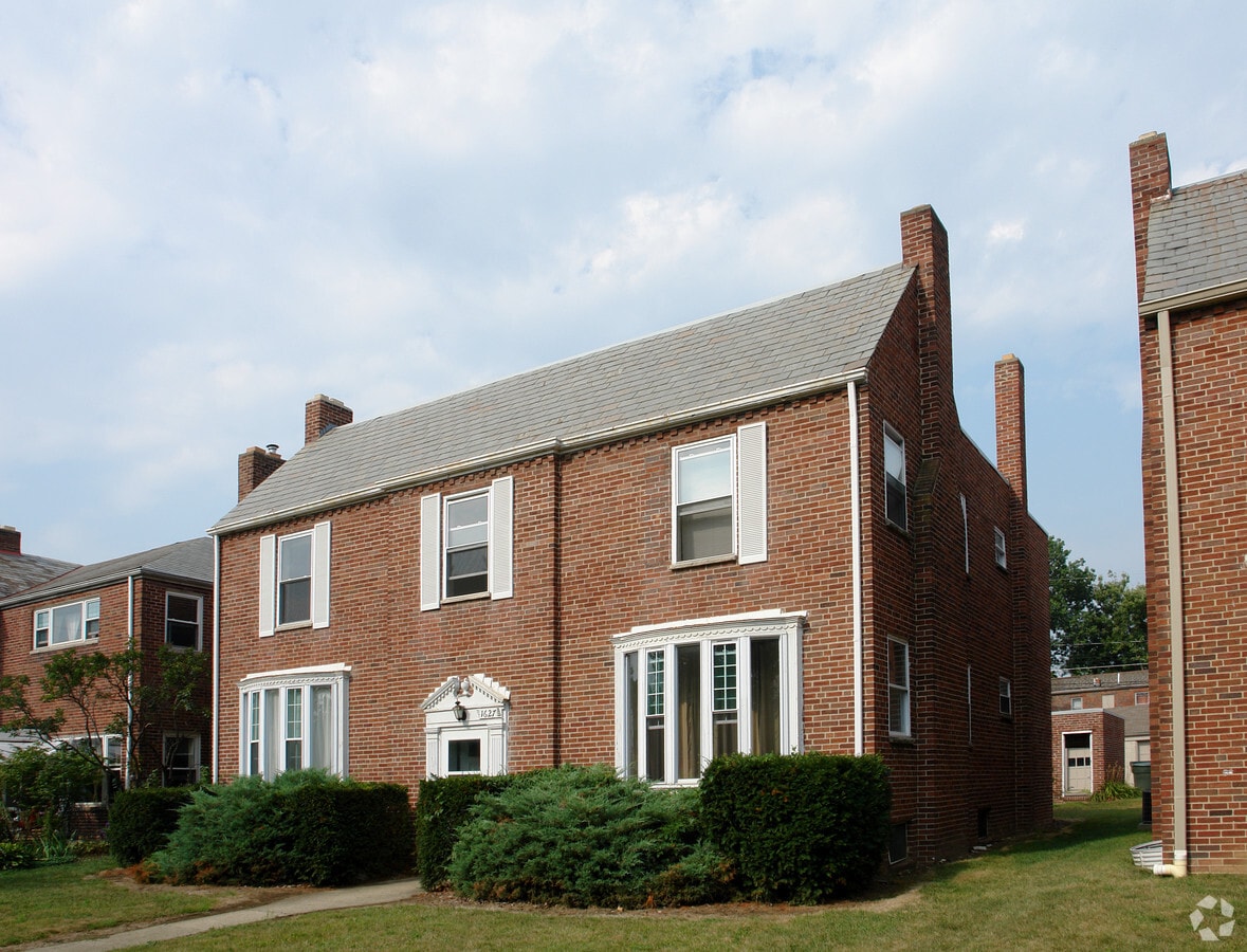 Photo - 1627 Westwood Ave Apartments