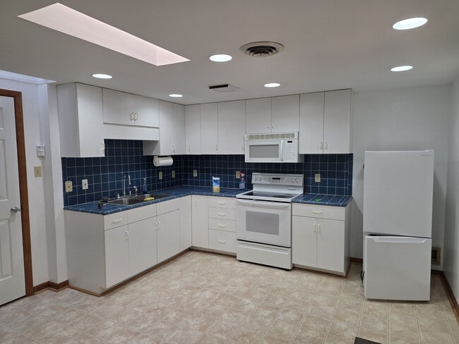 Photo - 7110 Ledo Rd