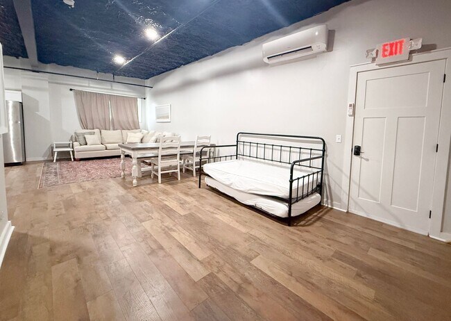 Photo - 209 S Church St Unit 209 S Church St -  A1