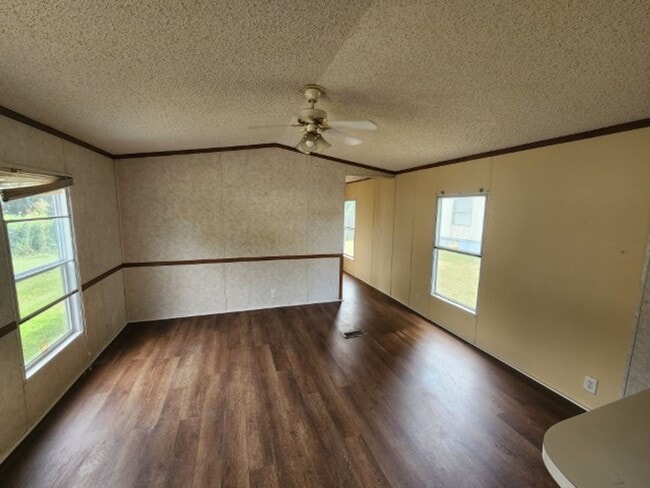 Photo - 42 Wilma Ln