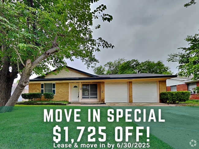 Building Photo - 4427 Live Oak Dr Rental