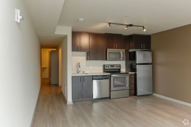Studio - 518 SF