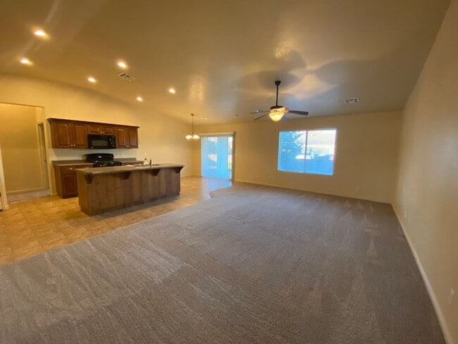 Photo - BEAUTIFUL HOME IN WASHINGTON FIELDS FOR RENT!