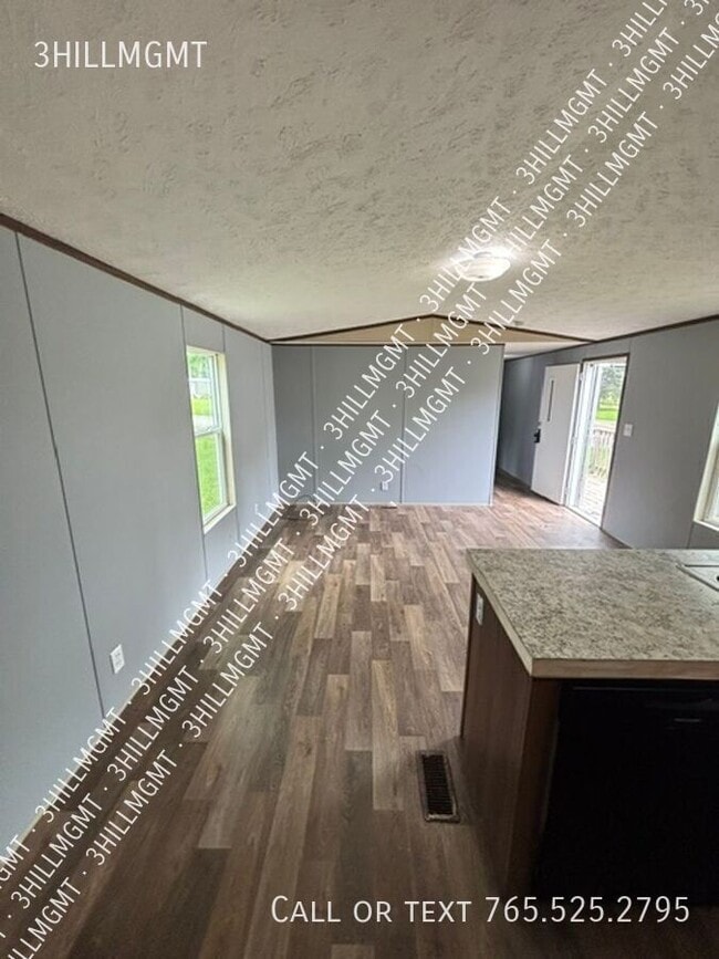 Photo - 5600 W Kilgore Ave Unidad #87