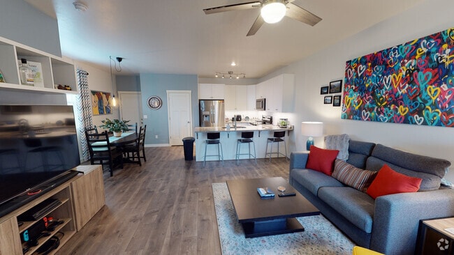 Building Photo - 14936 S Emerald Pools Ln Rental