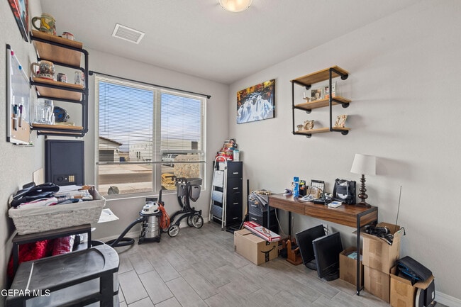 Photo - 6044 Hidden Psge Ave