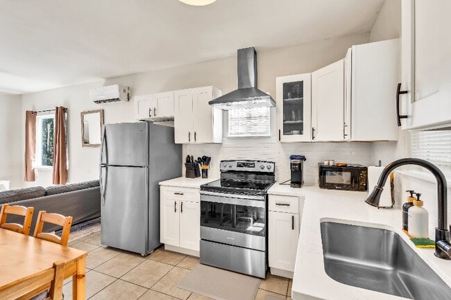 Photo - 4603 Lennox Dr Unit Guest House