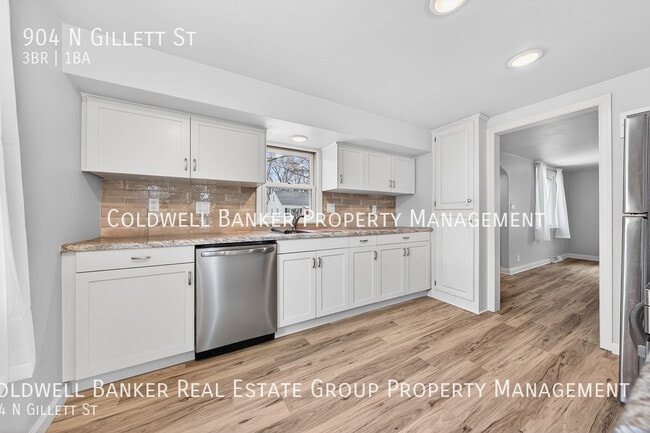 Photo - 904 N Gillett St