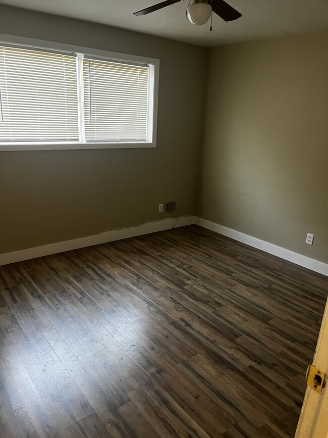 Photo - 1540 SW Fairview Ave