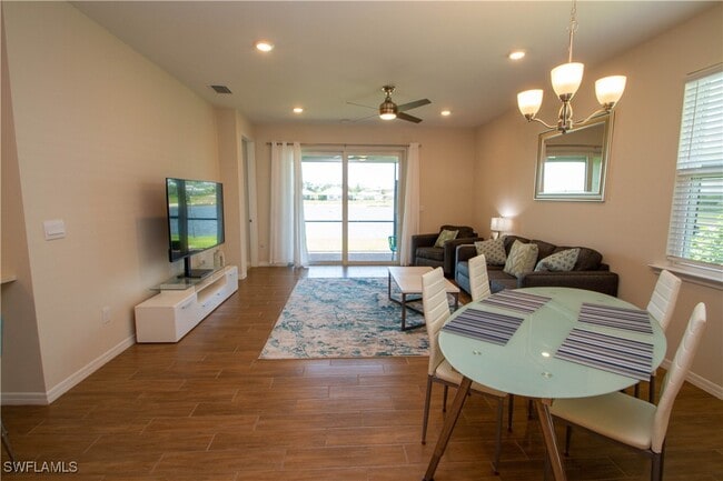 Photo - 1241 Enbrook Lp