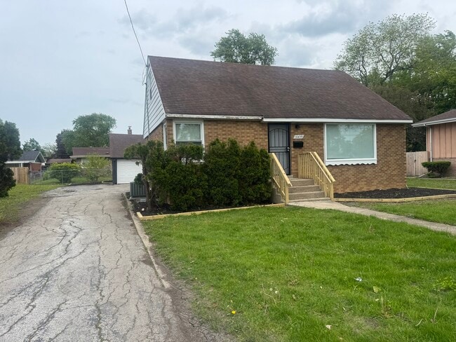 Photo - 16439 Cottage Grove Ave