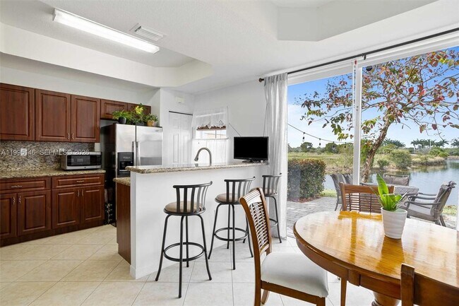 Photo - 970 SW 144th Ave