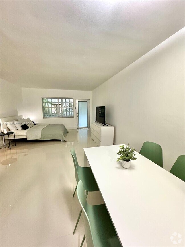 Building Photo - 1604 Drexel Ave Unit 104 Rental