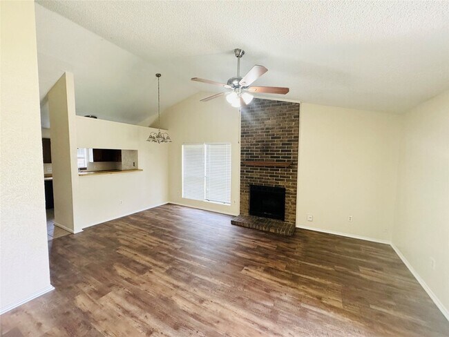 821 Denmark Dr