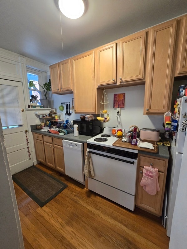 Photo - 3125 Hanover Ave