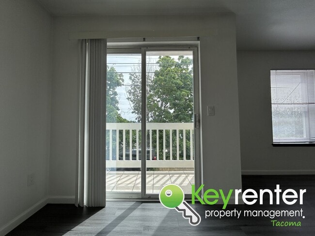 Photo - Exceptional 2 Bed 2 Bath Downtown Condo