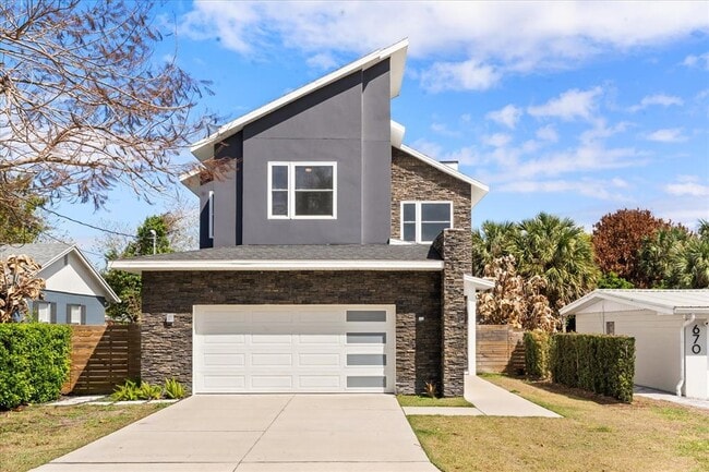 Photo - 668 Overspin Dr