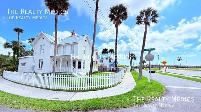 Photo - 502 Rio Vista Ave