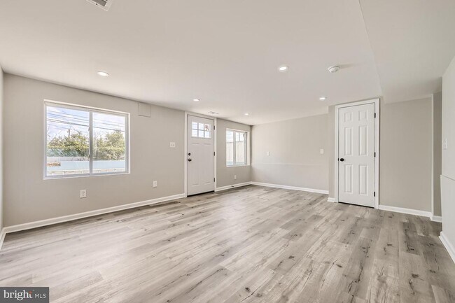 Photo - 4111 Sunnyside Ave Unit Basement Apartment