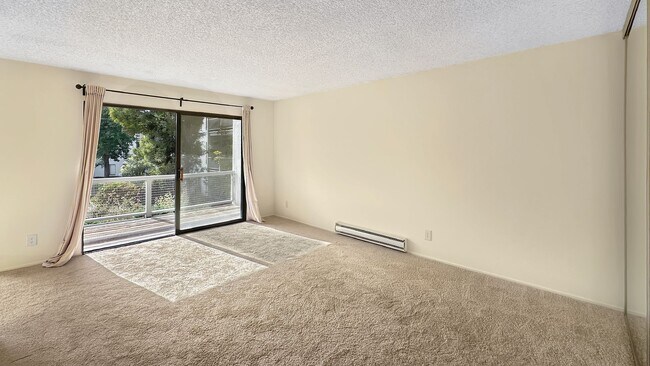 Photo - Morning Sunlight for this Courtyard-Facing... Unit D306