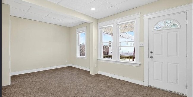 Photo - 3001 E 128th St