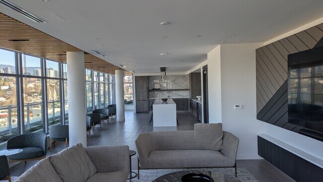 Photo - 755 Harbourside Dr Unit 303