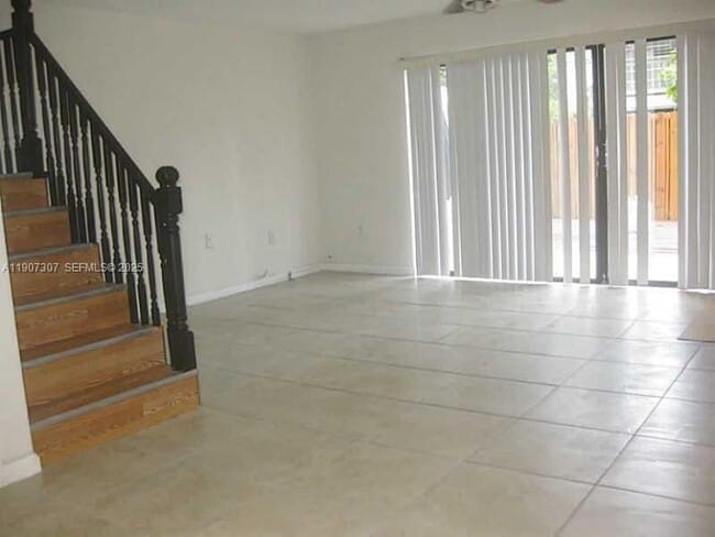 Photo - 3321 Farragut St Unidad 7A