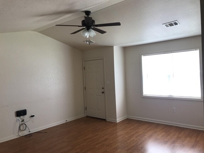 1005 N 40th St Unit 1