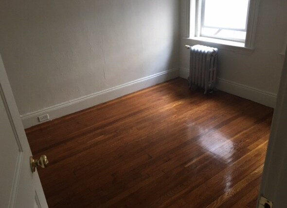 Photo - 425 Park Dr