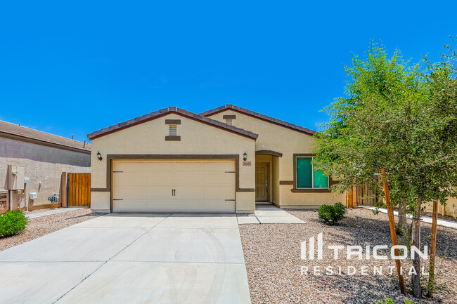 Photo - 38169 W Vera Cruz Dr House