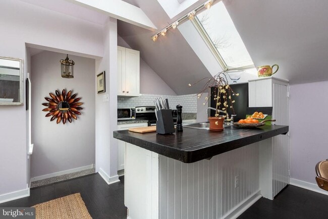 Photo - 373 Pineville Rd