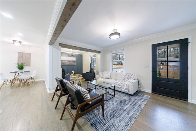 Photo - 175 Jayne Ellen Way