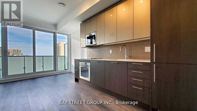 Photo - 403 Church St Unit 1410