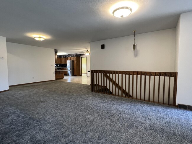 Photo - 312 E Main St