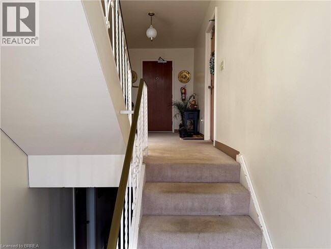 Photo - 36 Graham Ave Unité 3