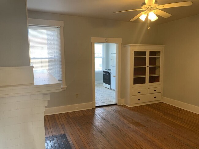 Photo - Great property in Morningside!