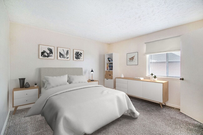 Photo - Harrisburg Square Apartments