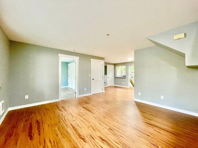 Photo - 15313 15th Ave NE Unidad C